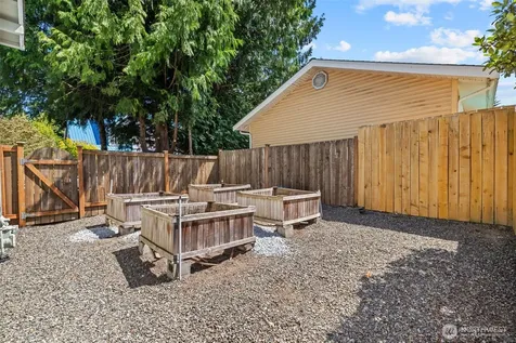 12627 NE 157th Street Woodinville WA 98072