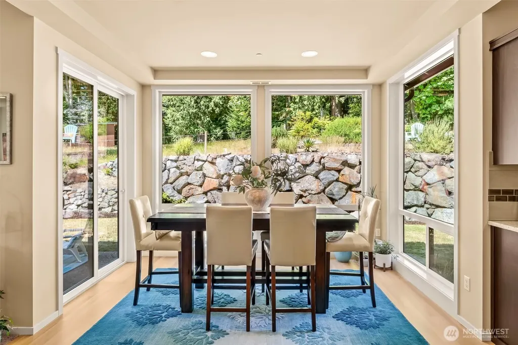 22204 34th Avenue SE Bothell WA 98021