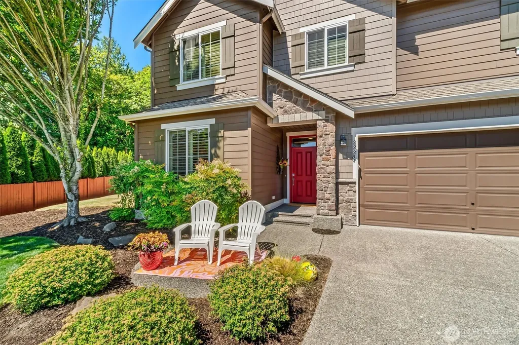 22204 34th Avenue SE Bothell WA 98021