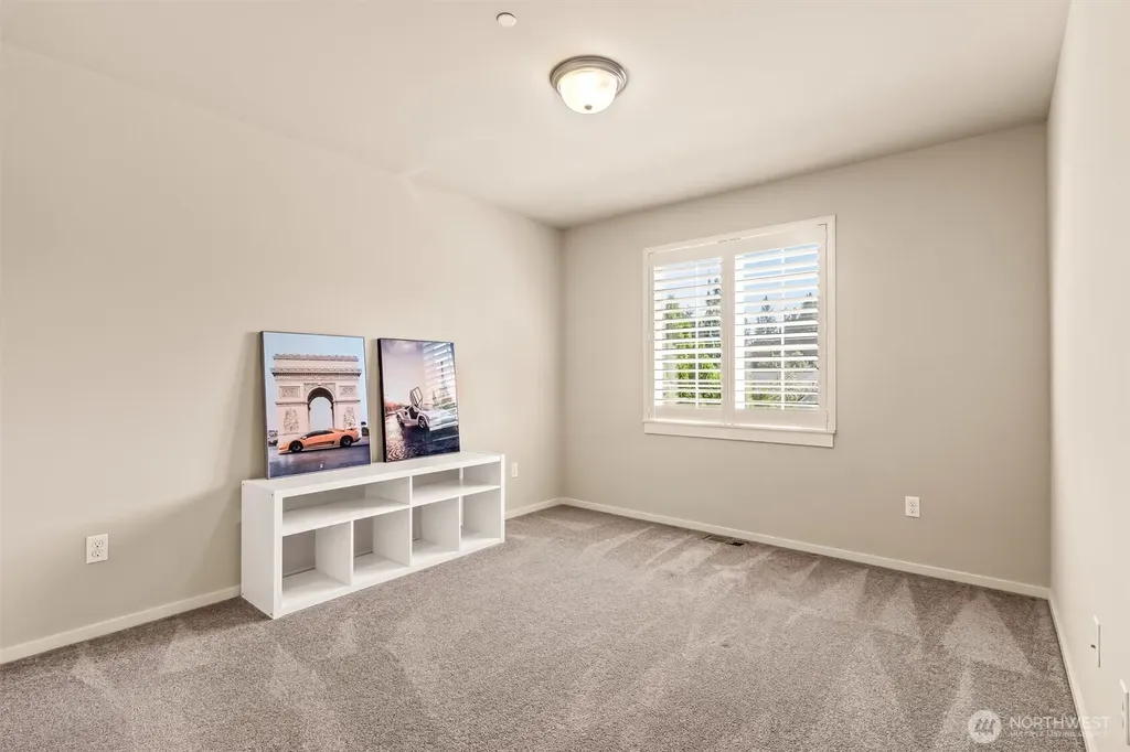 22204 34th Avenue SE Bothell WA 98021