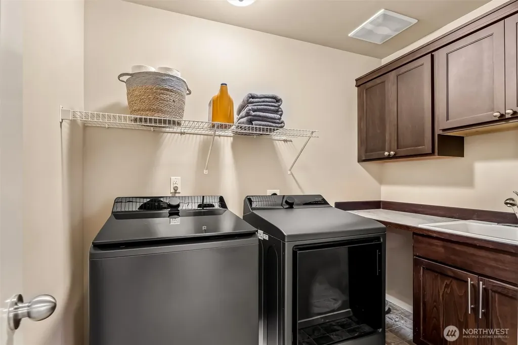 22204 34th Avenue SE Bothell WA 98021