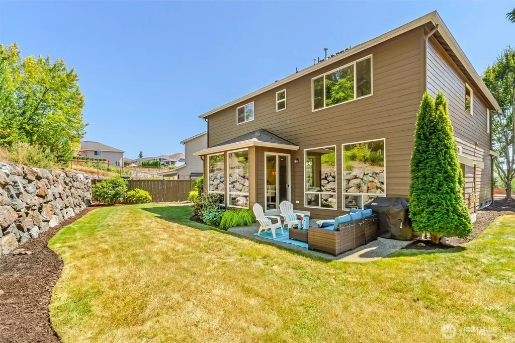 22204 34th Avenue SE Bothell WA 98021