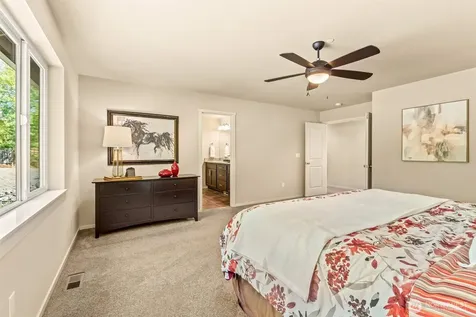 22204 34th Avenue SE Bothell WA 98021