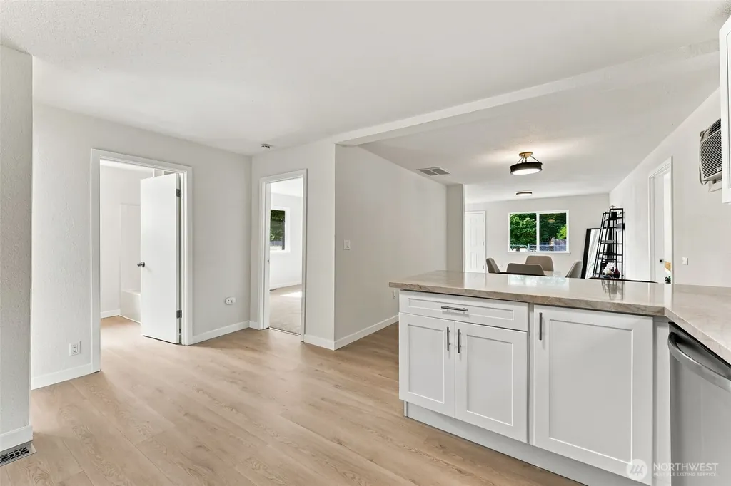 11204 122nd Street E Puyallup WA 98374