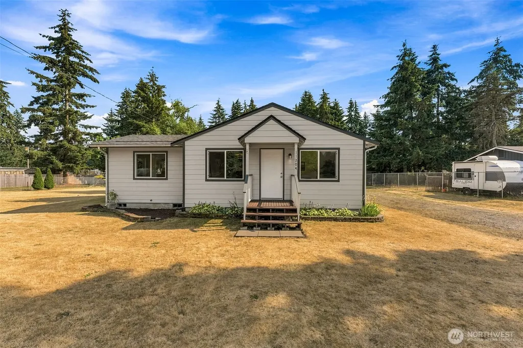 11204 122nd Street E Puyallup WA 98374