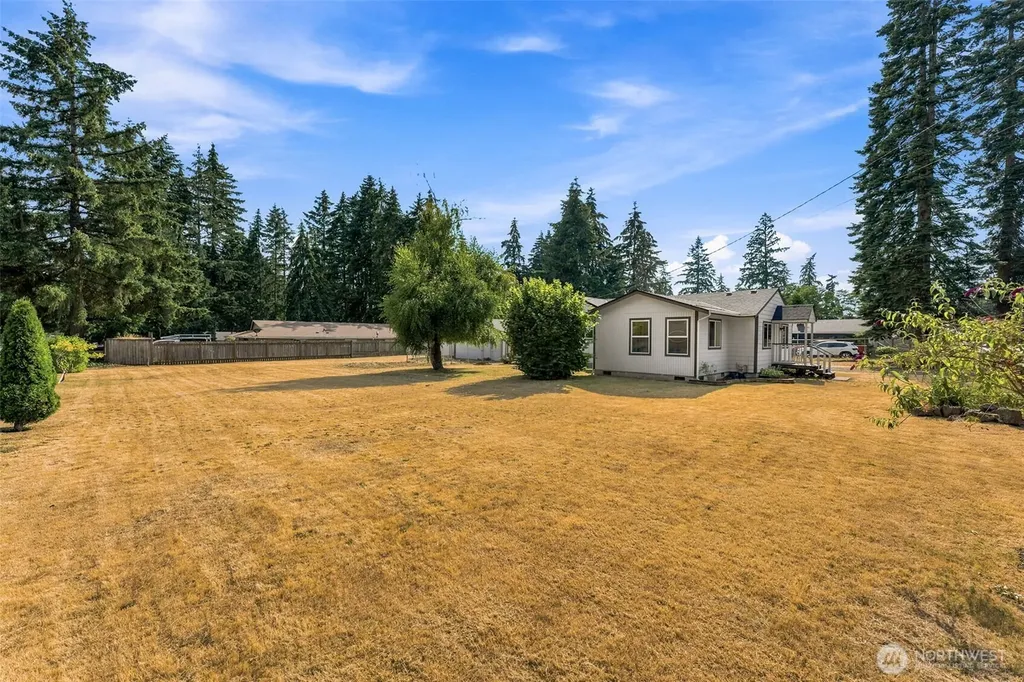 11204 122nd Street E Puyallup WA 98374