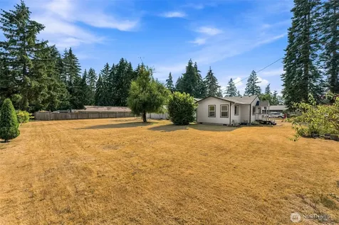 11204 122nd Street E Puyallup WA 98374