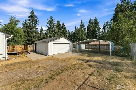 11204 122nd Street E Puyallup WA 98374