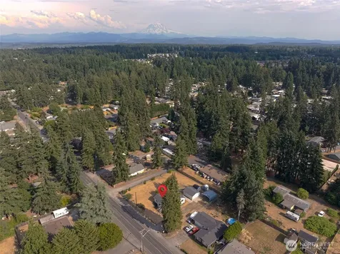 11204 122nd Street E Puyallup WA 98374
