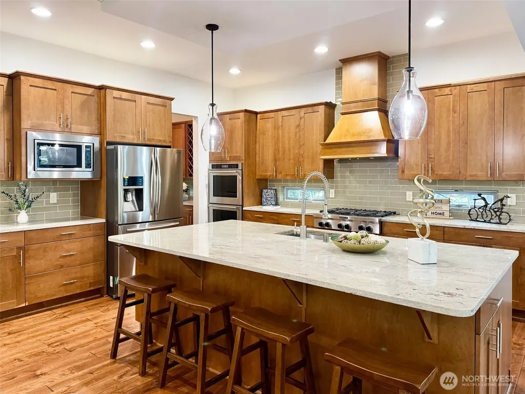 1939 213th Court SE Sammamish WA 98075