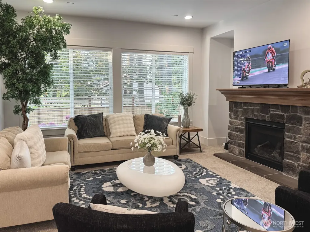 1939 213th Court SE Sammamish WA 98075