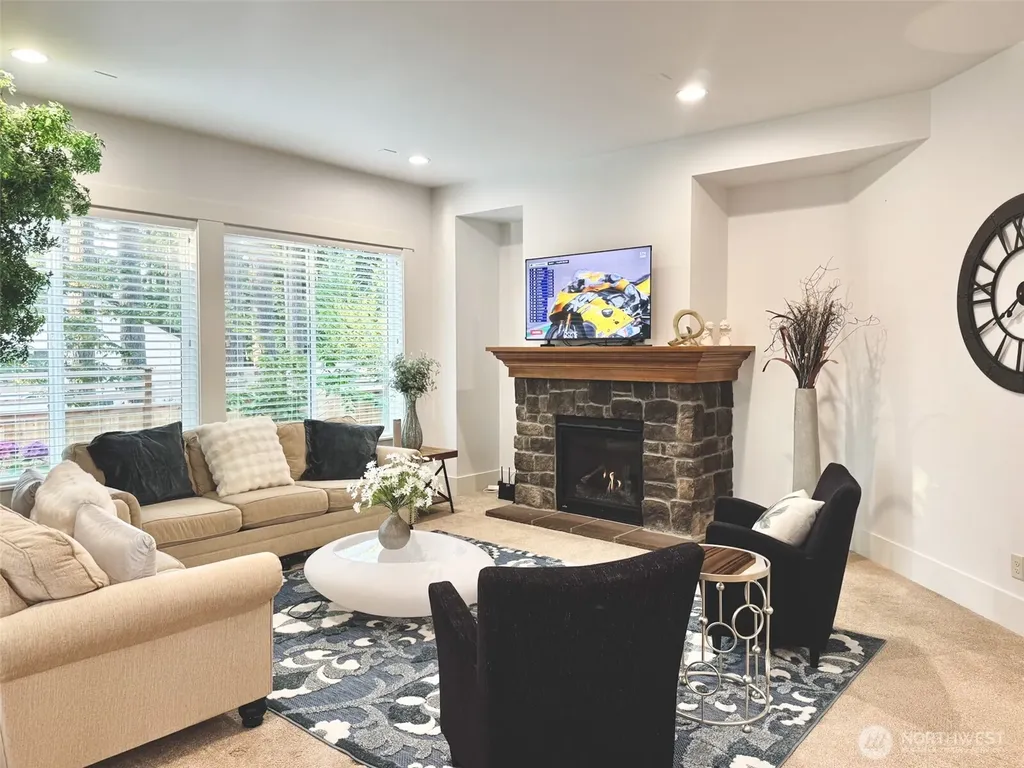 1939 213th Court SE Sammamish WA 98075