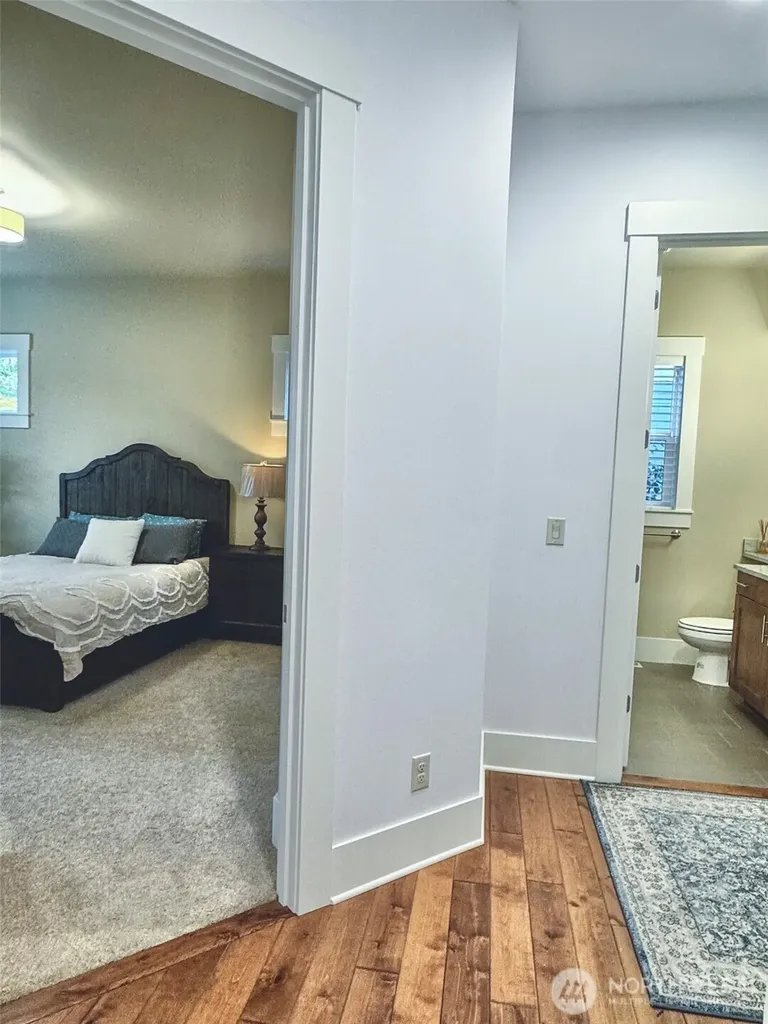 1939 213th Court SE Sammamish WA 98075