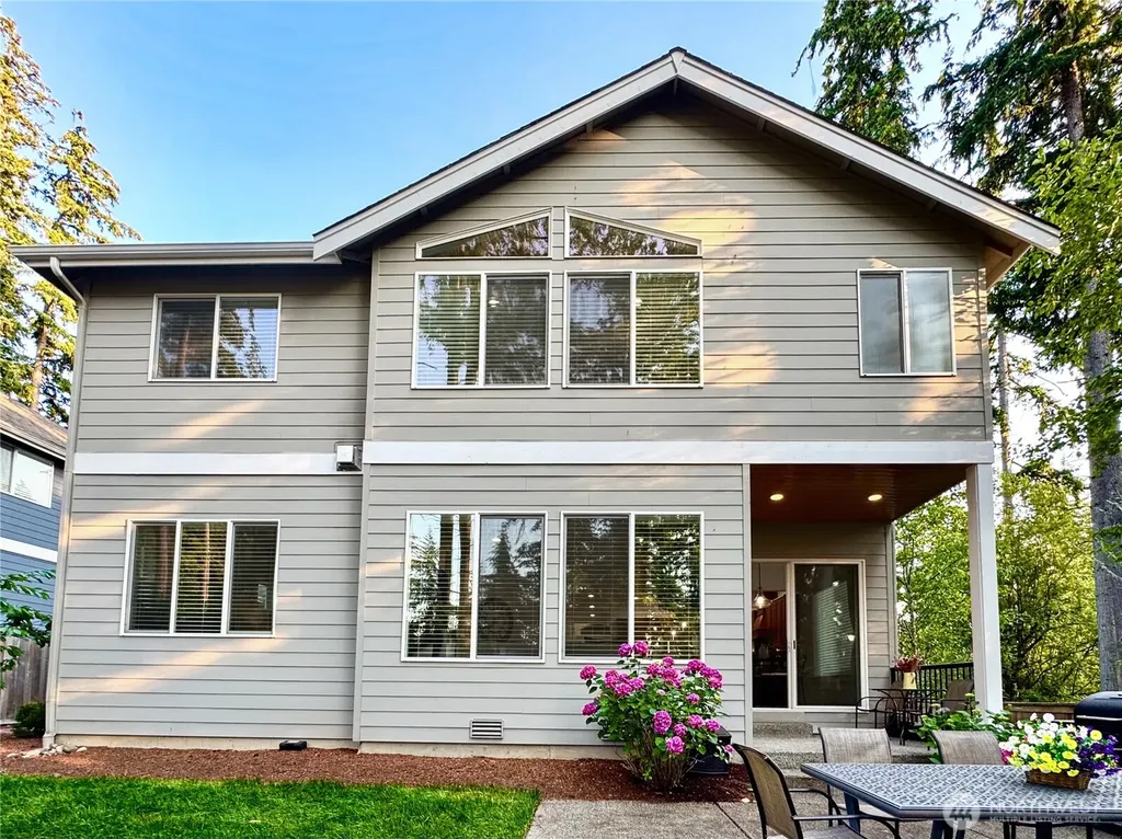 1939 213th Court SE Sammamish WA 98075