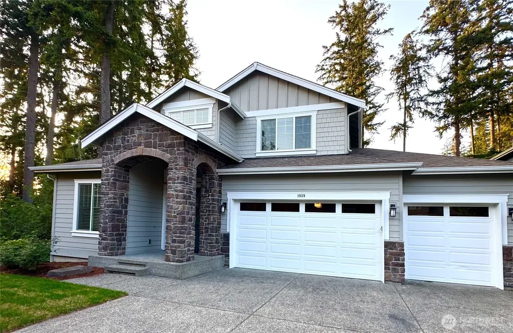 1939 213th Court SE Sammamish WA 98075