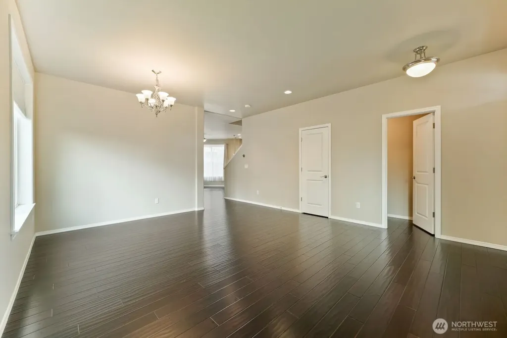 34004 12th Place SW Federal Way WA 98023