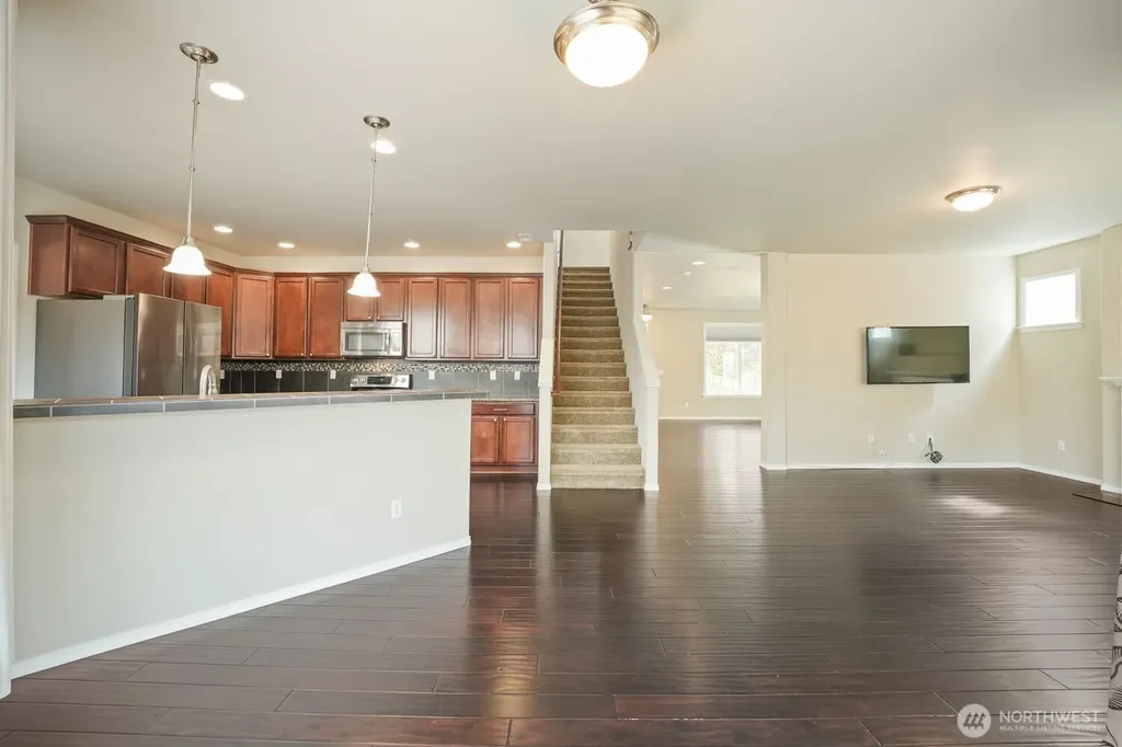 34004 12th Place SW Federal Way WA 98023