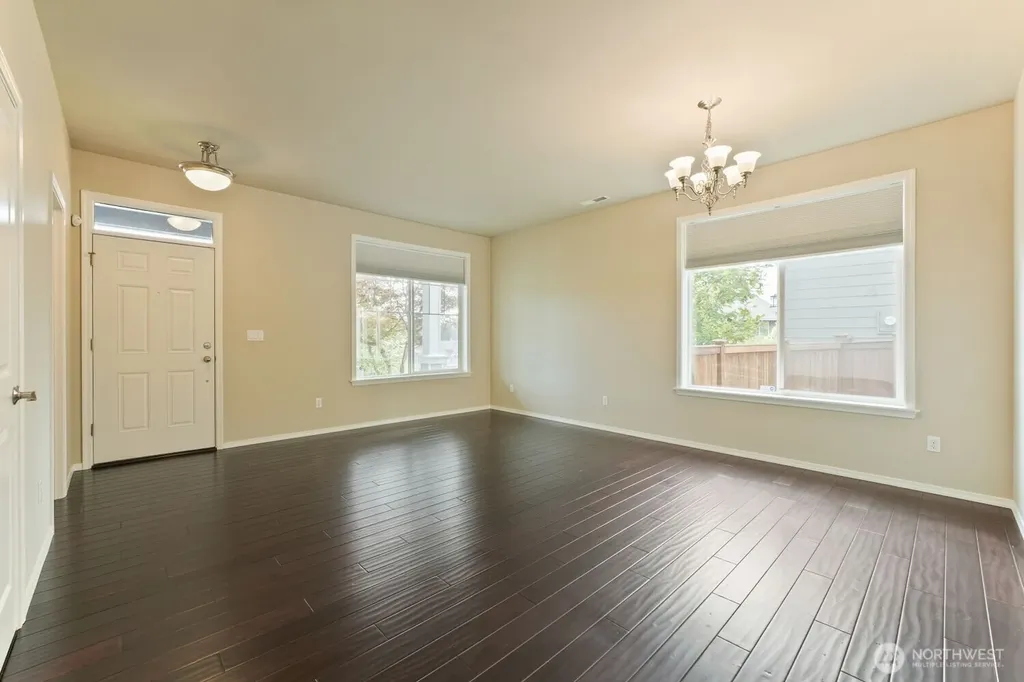 34004 12th Place SW Federal Way WA 98023