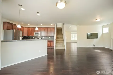 34004 12th Place SW Federal Way WA 98023
