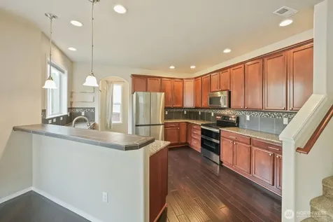 34004 12th Place SW Federal Way WA 98023