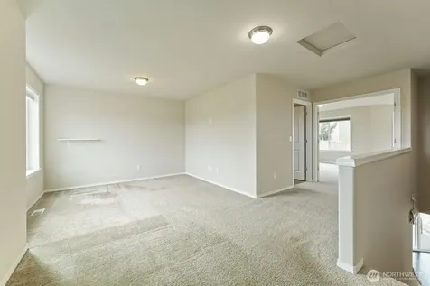 34004 12th Place SW Federal Way WA 98023