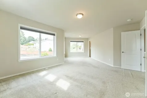 34004 12th Place SW Federal Way WA 98023