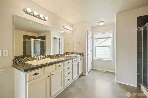 34004 12th Place SW Federal Way WA 98023