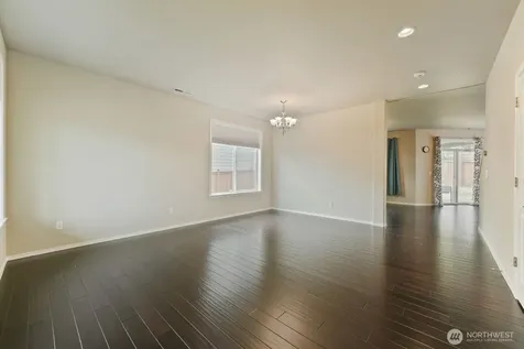 34004 12th Place SW Federal Way WA 98023