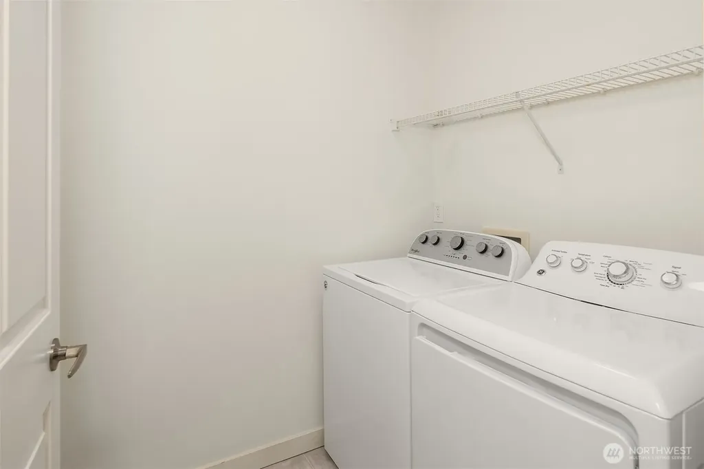 22675 NE Alder Crest Drive Redmond WA 98053