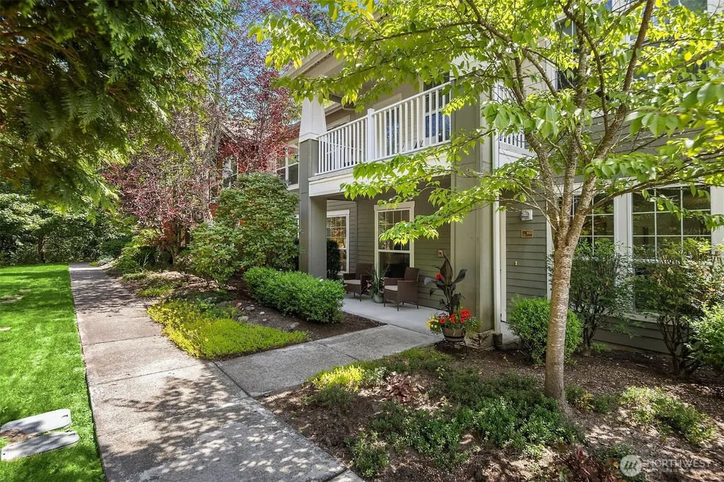 22675 NE Alder Crest Drive Redmond WA 98053