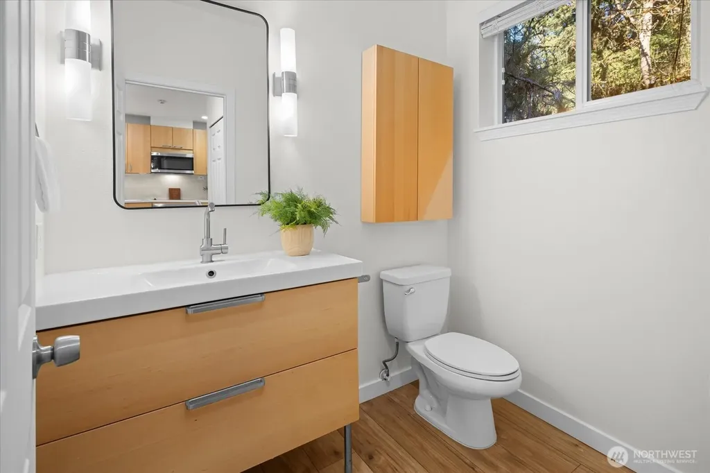 18003 NE 93rd Court Redmond WA 98052