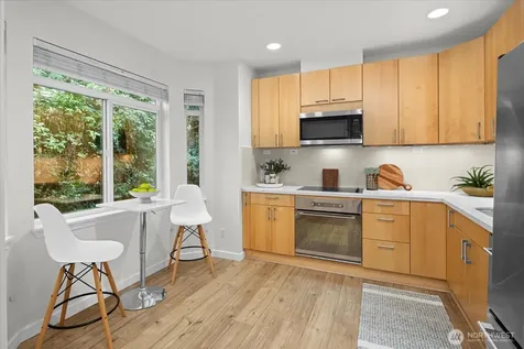 18003 NE 93rd Court Redmond WA 98052