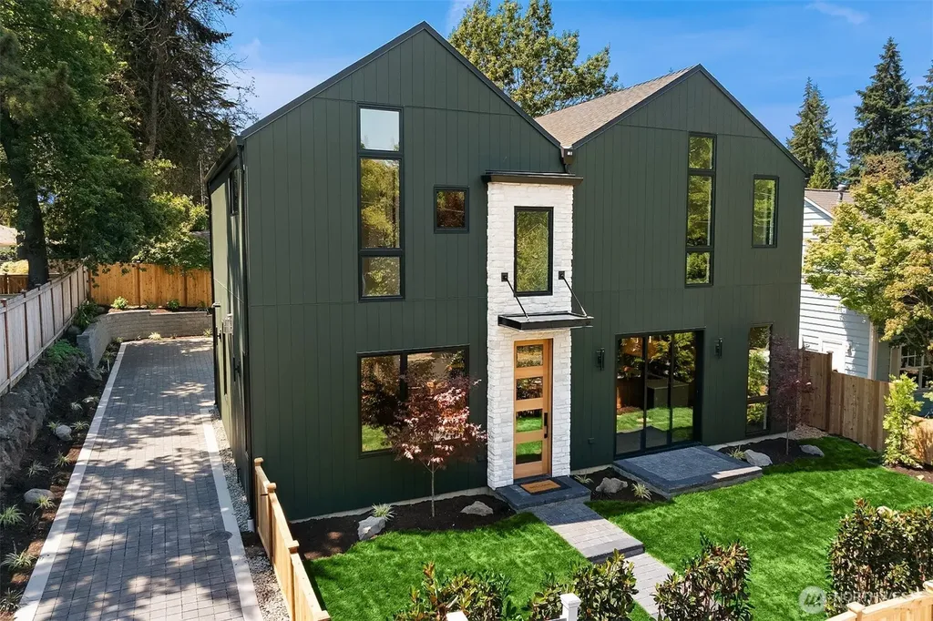 1847 4th Street Kirkland WA 98033