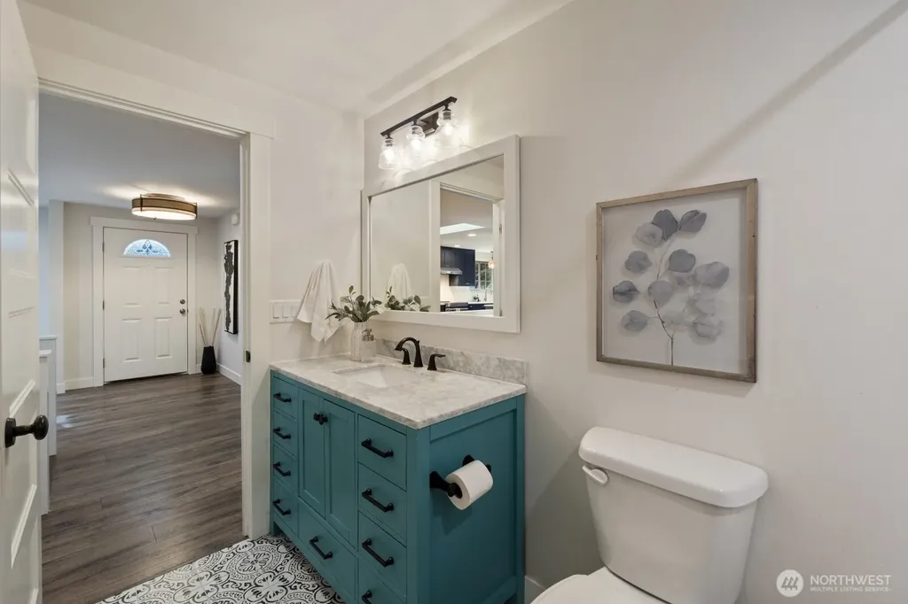 307 Willow Court N Bellingham WA 98225