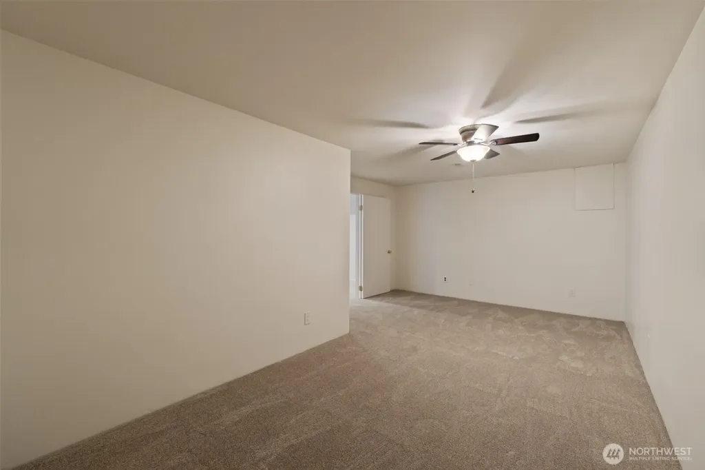 307 Willow Court N Bellingham WA 98225