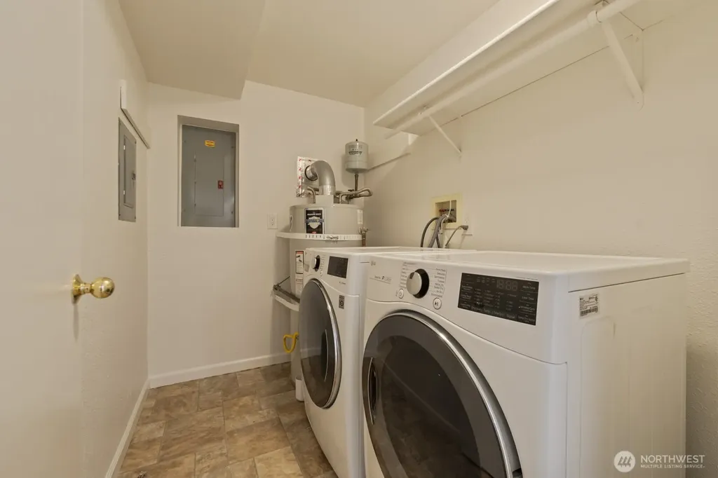 307 Willow Court N Bellingham WA 98225