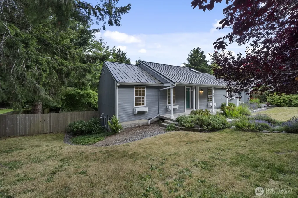 307 Willow Court N Bellingham WA 98225