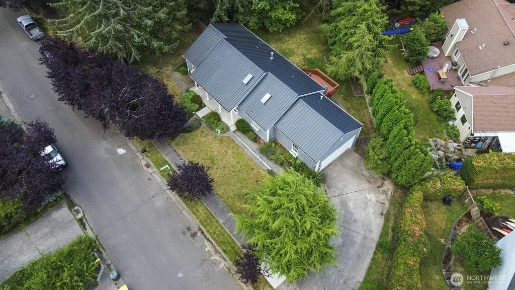 307 Willow Court N Bellingham WA 98225