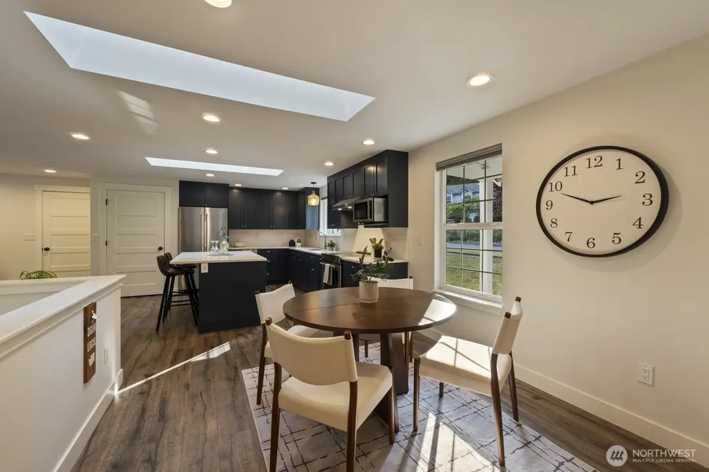 307 Willow Court N Bellingham WA 98225