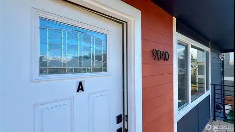 9040 17th Avenue SW Seattle WA 98106