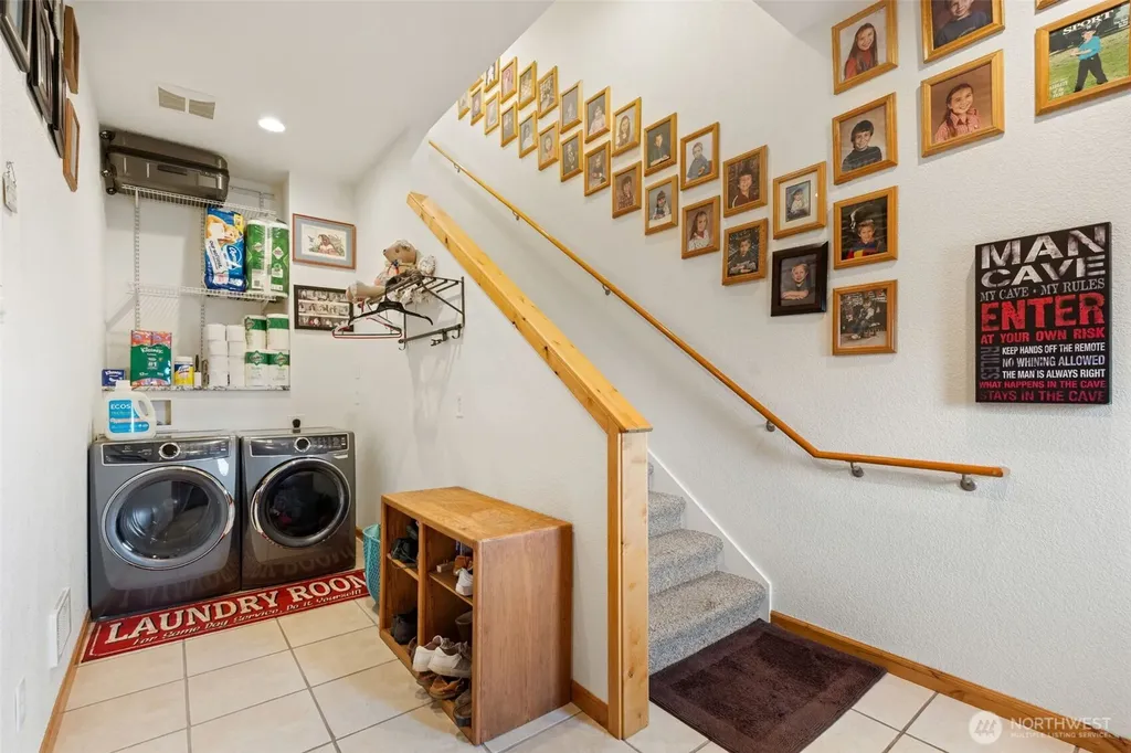 222 Volcano Lane Chehalis WA 98532