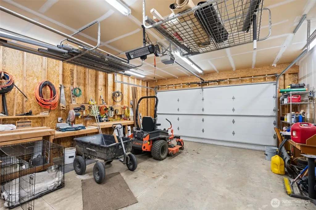 222 Volcano Lane Chehalis WA 98532