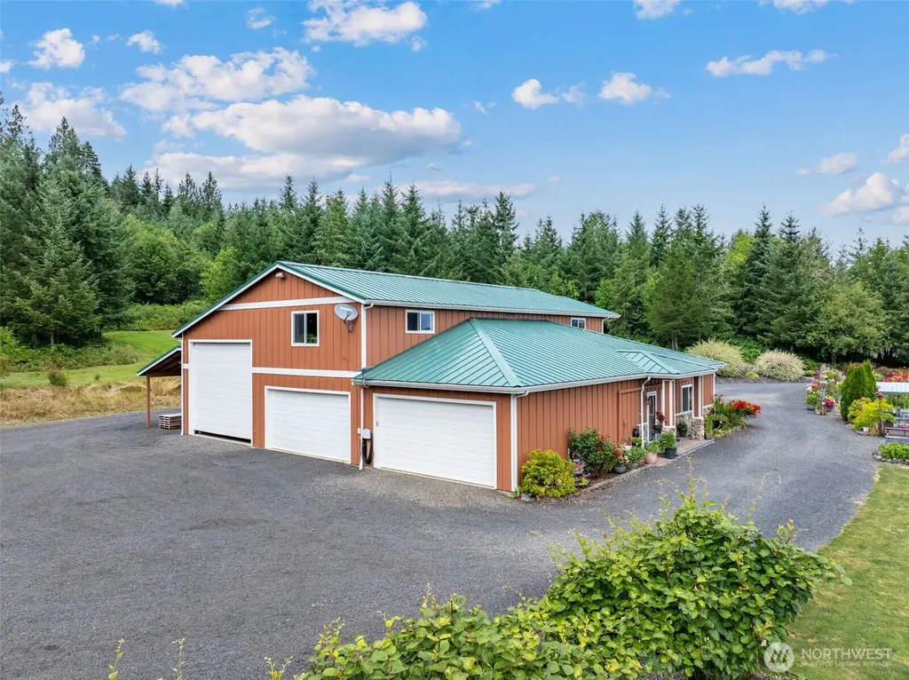 222 Volcano Lane Chehalis WA 98532
