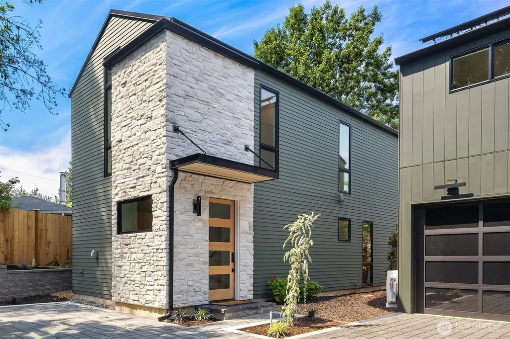 1845 4th Street Kirkland WA 98033