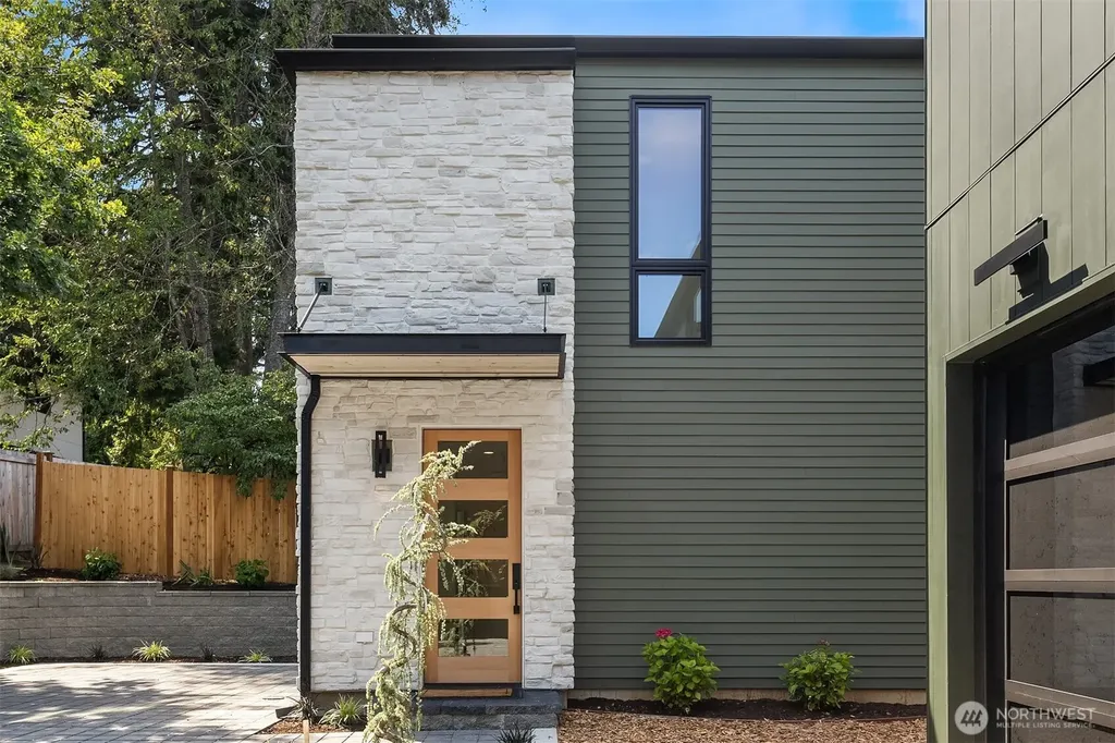 1845 4th Street Kirkland WA 98033