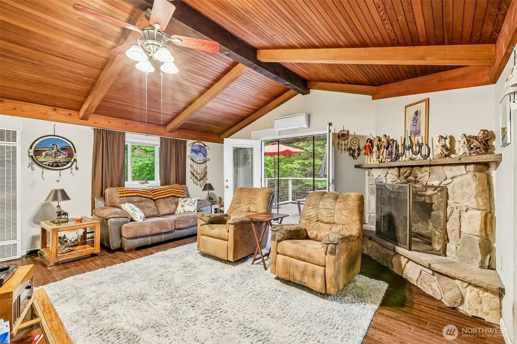 41391 N Shore Lane Concrete WA 98237