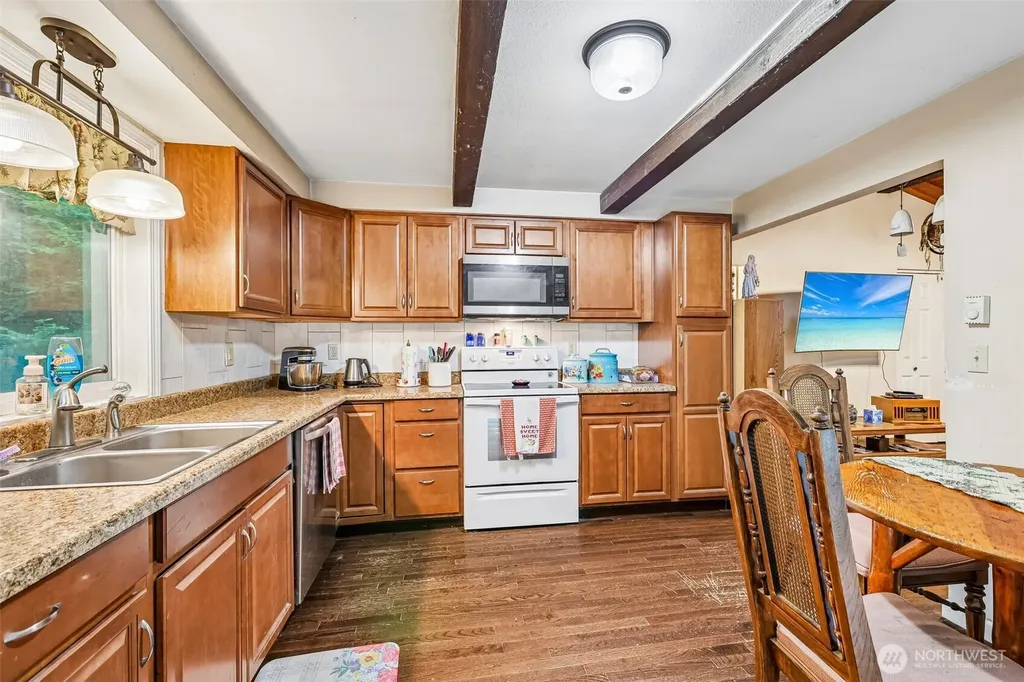 41391 N Shore Lane Concrete WA 98237