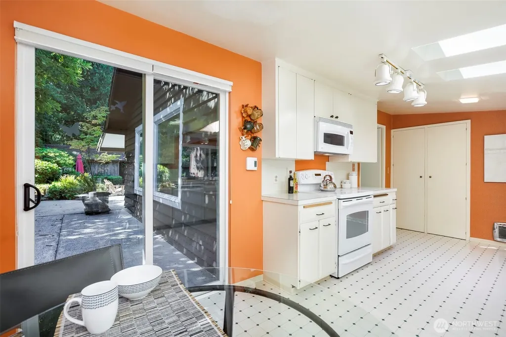 900 134th Street Seattle WA 98177