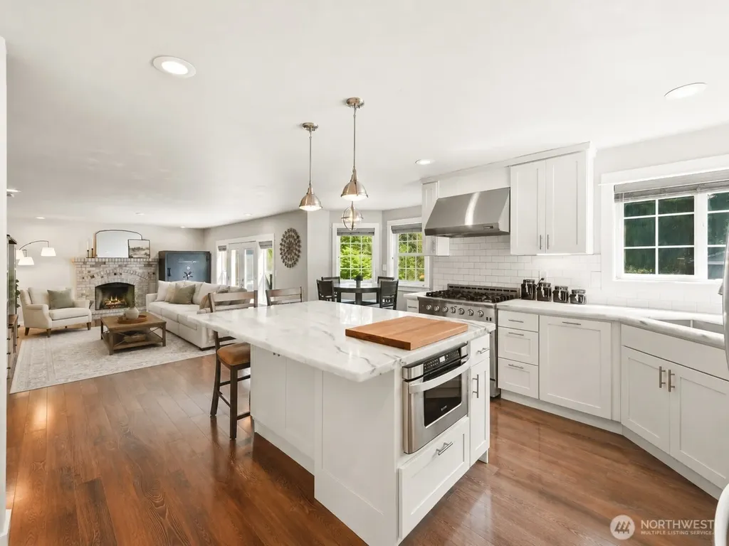24015 SE 380th Street Enumclaw WA 98022