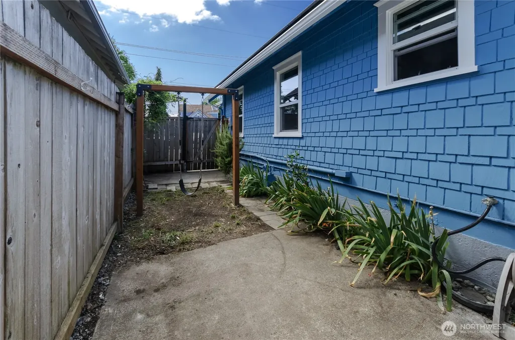 613 N Prospect Street Tacoma WA 98406